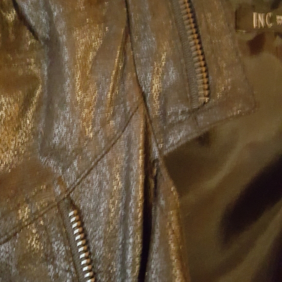 Sleeveless shrug - Picture 3 of 4